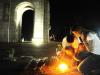 Na Capital, homenagens foram prestadas com flores e velas deixadas no Parque Farroupilha, a Redenção