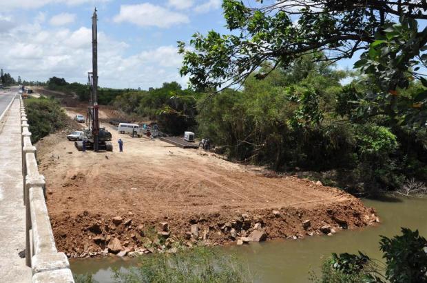 Empresa começa construção de ponte na BR-116 Divulgação/STE