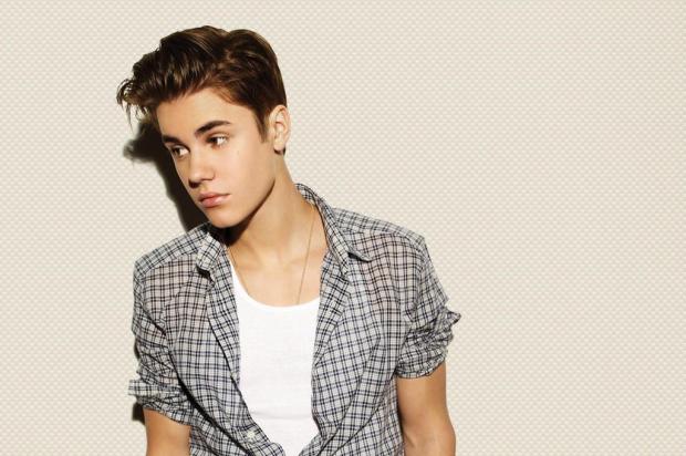Homem ameaça explodir palco de Justin Bieber e matar o cantor e sua banda Island Records/Divulgação Homem ameaça explodir palco de Justin Bieber e matar o cantor e sua banda Island Records/Divulgação