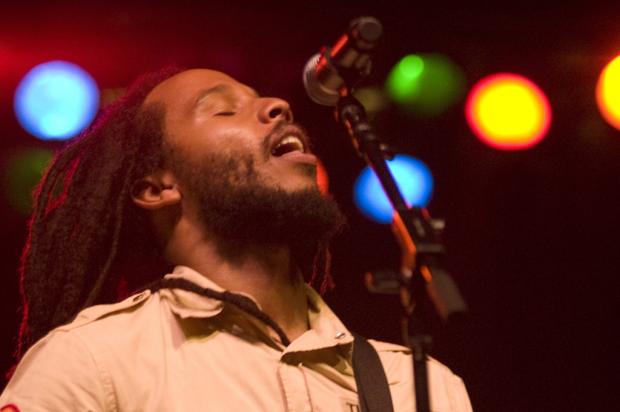 Ziggy Marley faz show em Porto Alegre no dia 12 de abril Pop Music Festival/ Divulgação/ Ziggy Marley faz show em Porto Alegre no dia 12 de abril Pop Music Festival/ Divulgação/