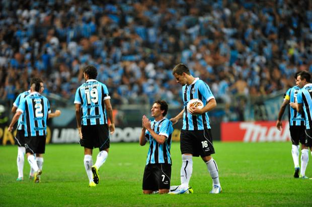 Nos pênaltis, Grêmio consegue classificação para a fase de grupos da Libertadores Diego Vara/