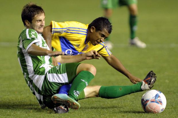 Técnico Lisca comemora primeira vitória no Gauchão e espera evolução da equipe nas próximas partidas Juan Barbosa/ Agência RBS/ Técnico Lisca comemora primeira vitória no Gauchão e espera evolução da equipe nas próximas partidas Juan Barbosa/ Agência RBS/