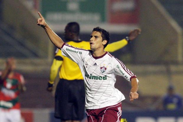 Hernanes é cortado e Felipão chama Jean, do Fluminense, para a Seleção Agência Photocamera/Agência Photocamera Hernanes é cortado e Felipão chama Jean, do Fluminense, para a Seleção Agência Photocamera/Agência Photocamera
