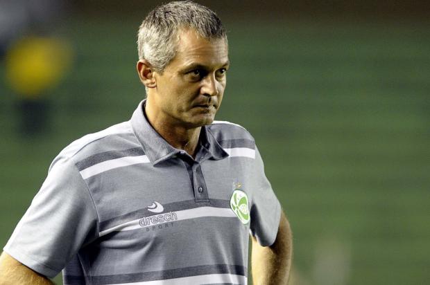 Técnico Lisca esconde o jogo e quer dar poucas pistas do time do Juventude para Picoli Juan Barbosa, Agência RBS/