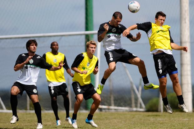 Portões fechados e mistério no final da preparação do Juventude para o clássico Ca-Ju Maicon Damasceno, Agência RBS/ Portões fechados e mistério no final da preparação do Juventude para o clássico Ca-Ju Maicon Damasceno, Agência RBS/
