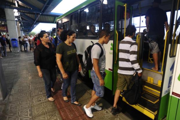 Transporte coletivo deve circular até as 22h deste sábado, na Capital Daniel Conzi/Agencia RBS