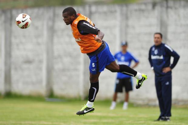 Grêmio treina em Ijuí e técnico Roger confirma o time com três volantes para o Gre-Nal 395 Diego Vara/Agencia RBS