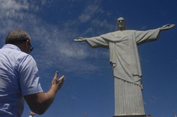 Arquidiocese do Rio de Janeiro celebra missa em homenagem às vítimas de Santa Maria aos pés do Cristo Redentor Tânia Rêgo/Agência Brasil