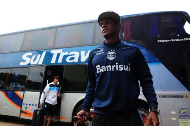 Principal jogador do Grêmio no clássico, Fernando é o mais celebrado pela torcida Fernando Gomes/Agência RBS