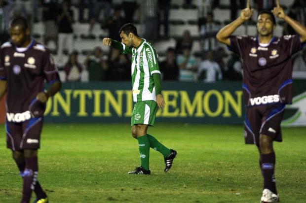 Técnicos Picoli e Lisca avaliam de formas distintas o resultado do clássico Juan Barbosa, Agência RBS/
