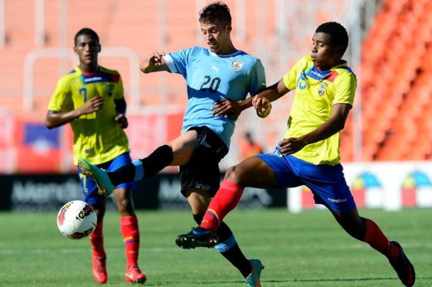 Uruguai e Chile se classificam para o Mundial Sub-20 da Turquia Daniel Garcia/AFP Uruguai e Chile se classificam para o Mundial Sub-20 da Turquia Daniel Garcia/AFP