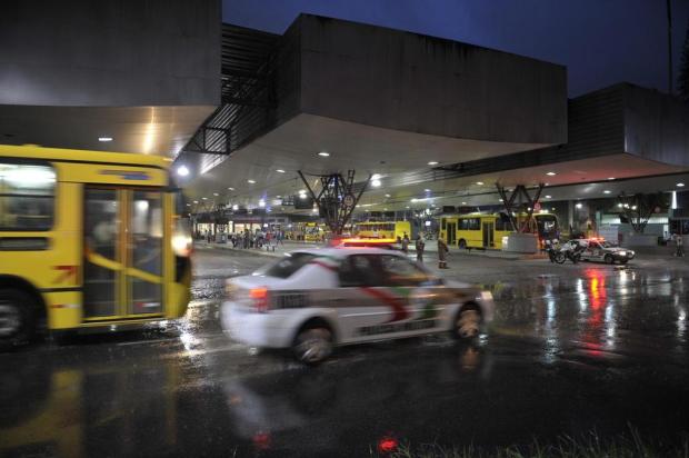 Polícia adota medidas de segurança após ataques a ônibus em Joinville Cleber Gomes/Agencia RBS