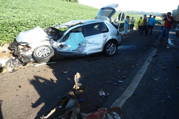 Acidente em Sarandi deixa dois mortos Helmuth Schmitt Prym./Especial Acidente em Sarandi deixa dois mortos Helmuth Schmitt Prym./Especial