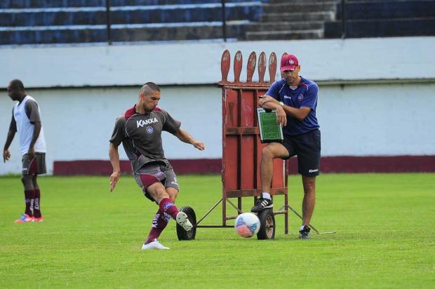 Sem Rafael Santiago, Caxias deve mudar característica do ataque para duelo contra o Esportivo Porthus Junior, Banco de Dados, Agência RBS/ Sem Rafael Santiago, Caxias deve mudar característica do ataque para duelo contra o Esportivo Porthus Junior, Banco de Dados, Agência RBS/