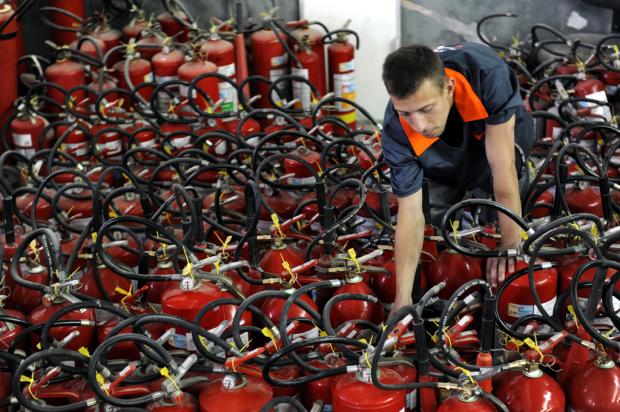 Procura por informações sobre equipamentos de segurança que combatem incêndios aumentou 300% em Caxias Daniela Xu / Procura por informações sobre equipamentos de segurança que combatem incêndios aumentou 300% em Caxias Daniela Xu /