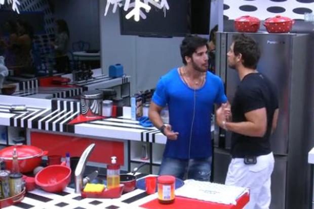 "Falso e covarde", diz Marcello para Elieser depois do Jogo da Discórdia no BBB13 Reprodução/ TV Globo/ "Falso e covarde", diz Marcello para Elieser depois do Jogo da Discórdia no BBB13 Reprodução/ TV Globo/