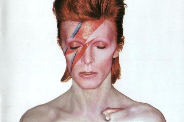 "Alladin Sane", de David Bowie, vai ganhar edição especial de 40 anos Reprodução/Reprodução "Alladin Sane", de David Bowie, vai ganhar edição especial de 40 anos Reprodução/Reprodução