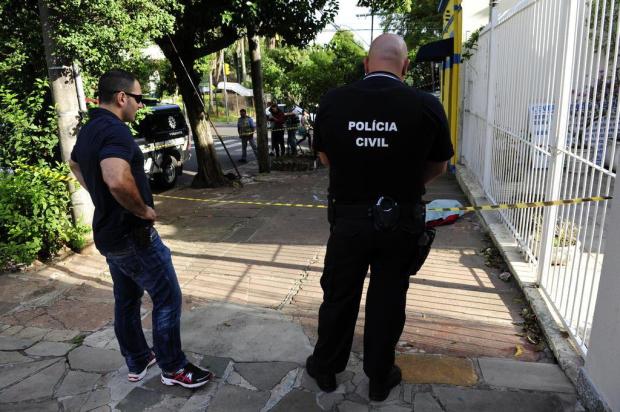 Homem é morto a tiros no bairro Mont'Serrat, em Porto Alegre Ronaldo Bernardi/Agencia RBS