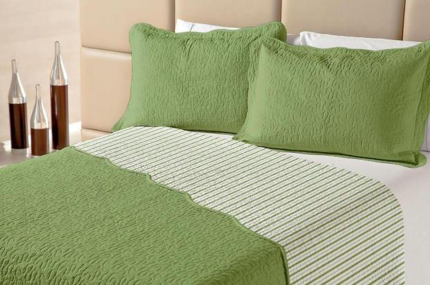 Verde-esmeralda: invista na cor do ano para decorar pontualmente a casa Cozy by Trisoft/Divulgação