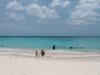 Kenepa é uma das 35 praias de Curaçao, com águas límpidas de cor turquesa