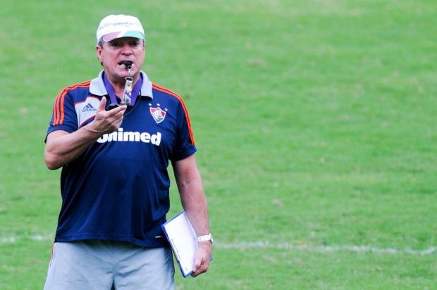 Abel Braga não considera empate contra o Caracas um mau resultado para o Flu Bia Figueiredo/Photocamera Abel Braga não considera empate contra o Caracas um mau resultado para o Flu Bia Figueiredo/Photocamera