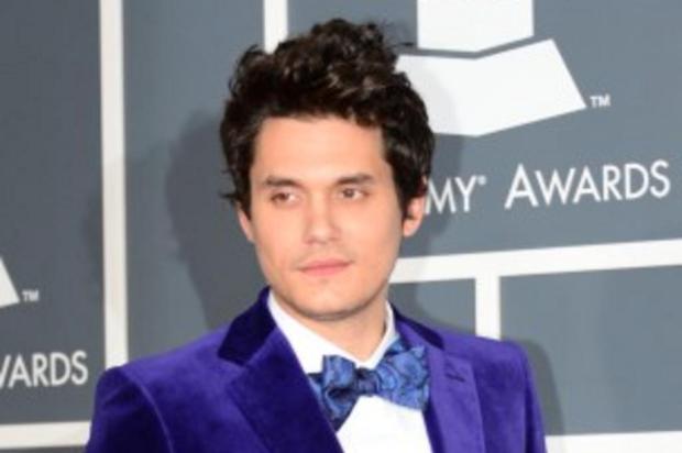 John Mayer sobre Katy Perry: "Não me sinto em um relacionamento de celebridades" Frederic J. BROWN/AFP