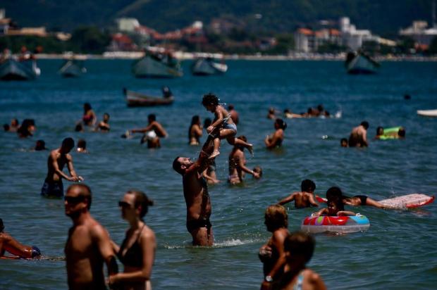 Sol volta a aparecer em Florianópolis Jessé Giotti/Agencia RBS