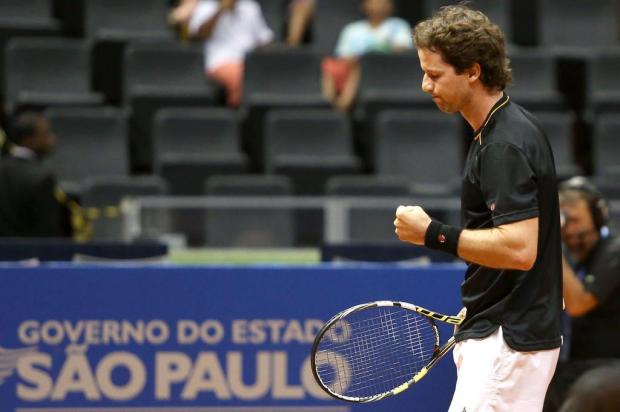 Ricardo Mello perde para argentino e se despede das quadras de tênis Marcelo Ferrelli/Divulgação Ricardo Mello perde para argentino e se despede das quadras de tênis Marcelo Ferrelli/Divulgação