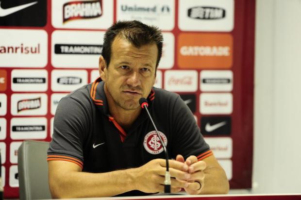 Com meio alterado, Dunga enfrenta seu principal teste desde que assumiu o Inter Emílio Pedroso/Agencia RBS Com meio alterado, Dunga enfrenta seu principal teste desde que assumiu o Inter Emílio Pedroso/Agencia RBS