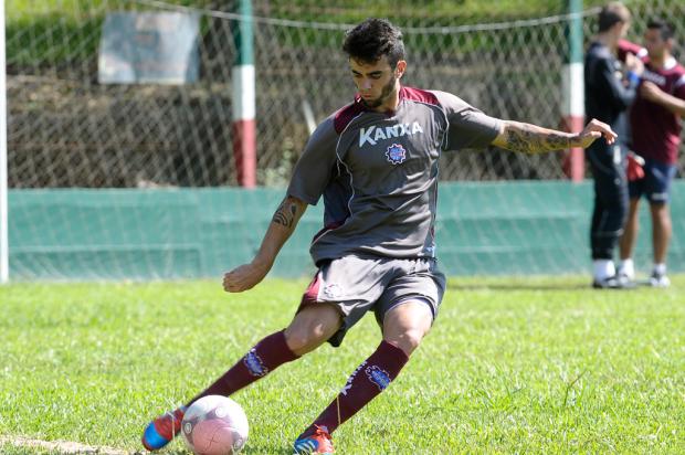 Treino com portões fechados define o Caxias para o confronto contra o Inter, quarta-feira Juan Barbosa, Agência RBS/