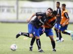 Com Kleber e Elano no banco, Grêmio está escalado para enfrentar o Pelotas Ricardo Duarte/Agencia RBS Com Kleber e Elano no banco, Grêmio está escalado para enfrentar o Pelotas Ricardo Duarte/Agencia RBS
