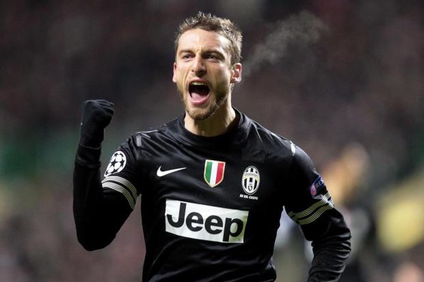 Juventus esbanja precisão, derrota o Celtic e encaminha classificação GRAHAM STUART/AFP Juventus esbanja precisão, derrota o Celtic e encaminha classificação GRAHAM STUART/AFP