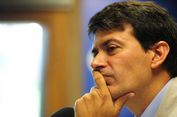 "Ninguém é inegociável no Grêmio", afirma diretor executivo Rui Costa Fernando Gomes/Agência RBS/ "Ninguém é inegociável no Grêmio", afirma diretor executivo Rui Costa Fernando Gomes/Agência RBS/