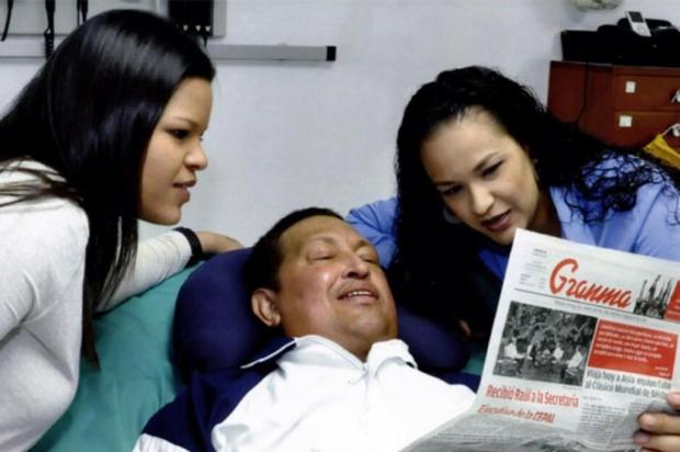 Divulgadas primeiras fotos de Hugo Chávez depois de dois meses desaparecido Reprodução/Facebook