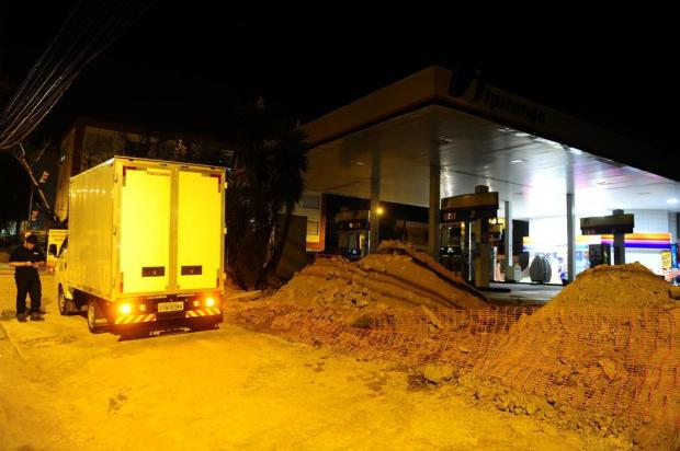 Suspeita de vazamento de gás em posto mobiliza Bombeiros em Porto Alegre Lauro Alves/Agencia RBS Suspeita de vazamento de gás em posto mobiliza Bombeiros em Porto Alegre Lauro Alves/Agencia RBS
