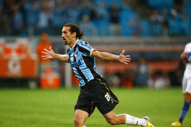 Com problemas familiares, Barcos desfalca o Grêmio contra o Veranópolis Ricardo Duarte/Agência RBS/ Com problemas familiares, Barcos desfalca o Grêmio contra o Veranópolis Ricardo Duarte/Agência RBS/