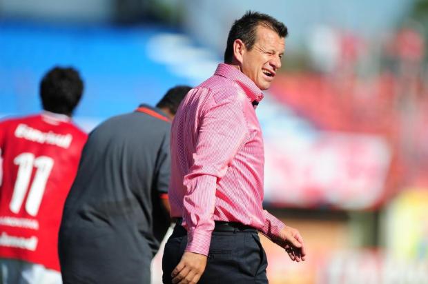 Dunga analisa: "O Grêmio é combativo, mas temos que pensar em nós" Fernando Gomes/Agencia RBS Dunga analisa: "O Grêmio é combativo, mas temos que pensar em nós" Fernando Gomes/Agencia RBS