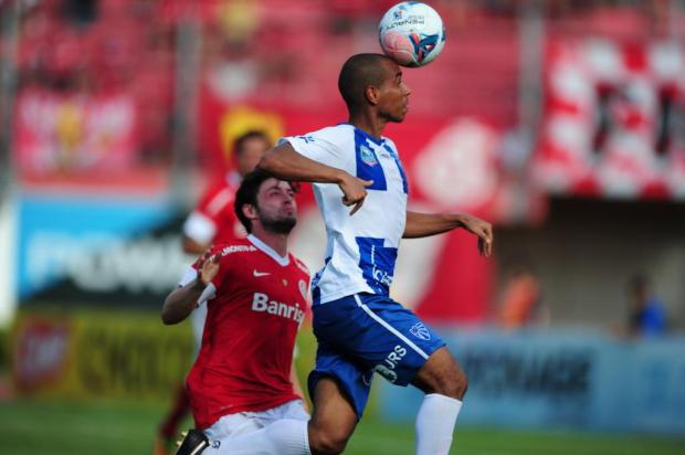 Após empate com o Cruzeiro, jogadores do Inter já miram o clássico Gre-Nal Fernando Gomes/Agencia RBS