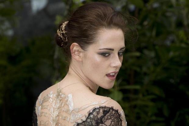 Kristen Stewart é eleita a mulher menos sexy de Hollywood BEN STANSALL/AFP