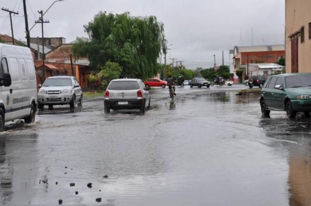 Chuva forte deixa casas destelhadas em Uruguaiana Anderson Petroceli/Especial Chuva forte deixa casas destelhadas em Uruguaiana Anderson Petroceli/Especial