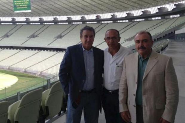 Parreira aprova novo Castelão em visita Divulgação CBF/Divulgação CBF