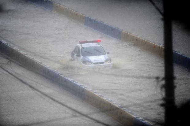 AO VIVO: Acompanhe os transtornos causados pelo temporal em Porto Alegre Gustavo Roth/Agencia RBS
