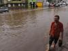 Capital teve diversos pontos de alagamento após chuva forte