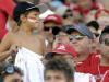 Torcedores aguardam o início do Gre-Nal 396