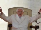 Papa Bento XVI justifica sua saída e pede orações pelo futuro pontífice GABRIEL BOUYS/AFP