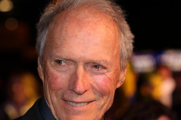 Clint Eastwood e republicanos 'moderados' apoiam casamento gay warner/Divulgação Clint Eastwood e republicanos 'moderados' apoiam casamento gay warner/Divulgação