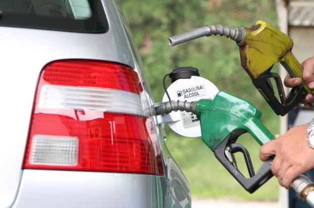 Gasolina terá maior percentual de álcool em 1º de maio Ver Descrição/Ver Descrição Gasolina terá maior percentual de álcool em 1º de maio Ver Descrição/Ver Descrição