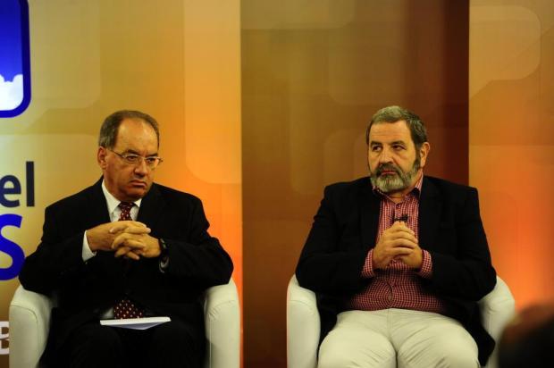 Representantes de associações de familiares e antrópologo relatam mudanças após tragédia em Santa Maria Lauro Alves/Agencia RBS Representantes de associações de familiares e antrópologo relatam mudanças após tragédia em Santa Maria Lauro Alves/Agencia RBS