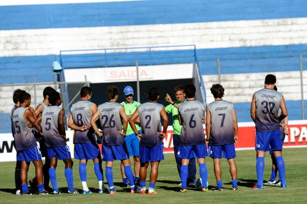 Luís Carlos Winck promove mudanças no Esportivo para semifinal deste domingo contra o Inter Daniela Xu/ Agência RBS/ Luís Carlos Winck promove mudanças no Esportivo para semifinal deste domingo contra o Inter Daniela Xu/ Agência RBS/