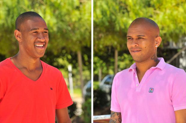 Saída pelas laterais: Fabrício e Gabriel são armas do Inter contra o Esportivo Montagem sobre fotos Emílio Pedroso/